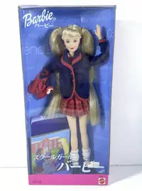 在飛比找露天拍賣優惠-【千代】芭比日本限定版校園甜心娃娃Barbie Foreve