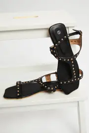 Black Cut Out Flat Sandals - Size 8, Women's Trial Accs