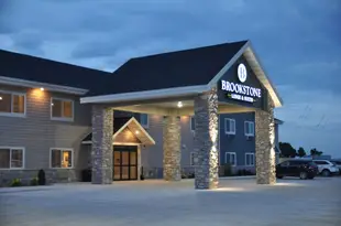 布魯克史東套房小屋Brookstone Lodge & Suites