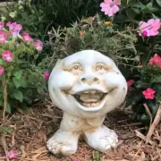 Funny Face Planter 4in Pots Antique White Statue Garden Yard Deck Patio Lawn Fun