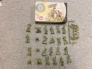 Airfix 1/32 WW2 British Infantry Support Group 1973 Target box Lot C
