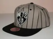 Mitchell & Ness BROOKLYN NETS Snapback Hat Cap NBA Pinstripe Black & Grey *4A