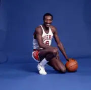 Phoenix Suns Walter Davis poses for a portrait at Veterans Memoria- Old Photo