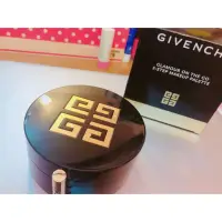 在飛比找蝦皮購物優惠-GIVENCHY 魅力金三步彩妝盒 機場限定版紀念版（已過期