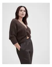 [Unison] Lofty Twist Detail Knit in Chocolate