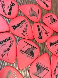 在飛比找Yahoo!奇摩拍賣優惠-【老羊樂器店】開發票 Ibanez Pick Kiko Lo