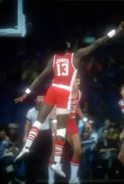 Dwight Jones Atlanta Hawks in action v the Washington Bullets at - 1974 Photo 2