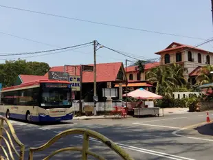 D弗林吉豪斯餐廳飯店D'Feringghi Haus Hotel & Restaurant