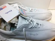 Women's 9.5 W(D) Propet FIREFLY Sneakers White