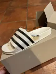 Size 10 - adidas Fear of God Athletics Adilette Cream White Slides IH2272