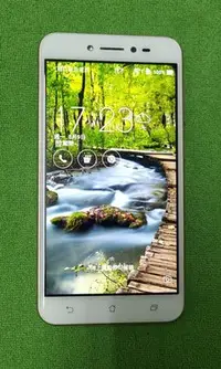 在飛比找Yahoo!奇摩拍賣優惠-華碩 ZenFone 3ASUS ZE552KL5.5吋 4
