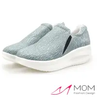 在飛比找momo購物網優惠-【MOM】個性火焰壓紋時尚休閒搖搖鞋(藍)