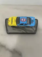 HOTWHEELS RACING RACE DAY DELUXE #43 JOHN ANDRETTI CHEERIOS NASCAR 1/24 DIECAST
