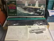 Hasegawa 1/450 Scale Akagi Aircraft Carrier (Motorized) Series Model Kit No. 8
