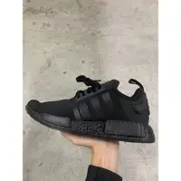 在飛比找蝦皮購物優惠-（現貨）Adidas Nmd R1 滑網布 黑魂 全黑運動鞋