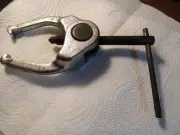 Vintage Bonney Utica Tools P305 P-305 2 Jaw Bearing Gear Hub Puller
