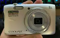 在飛比找Yahoo!奇摩拍賣優惠-二手 NIKON S3600 數位相機 保固七日 營S350