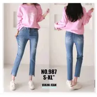 在飛比找蝦皮購物優惠-（全新轉售）韓國VIKINI 春裝鬆緊腰 窄管小直筒牛仔褲（