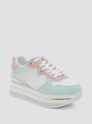 GUESS Women's White Multi Harinna Low Top Sneakers Size: 10, Synthetic