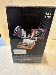 Music Player, Typewriter and TV Building Block Sets - 660 PCS, Retro Building