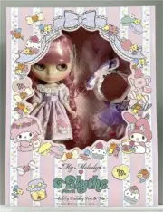 My Melody x Blythe Softly Cuddly You & Me CWC Exclusive Doll Hasbro Takara Tomy
