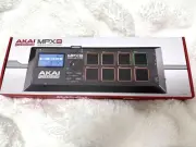 Akai Professional Sampler 8 Pads Mpx8