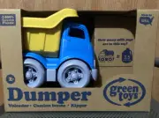 DUMPER Green Toy Construction Truck Volcador Camion Benne Kipper NIB