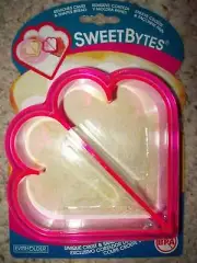 Sweetbytes unique crust and sandwich cutter. Toddler, pink purple, red heart