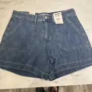 Signature Levi Strauss Ladies 6/ W28 Everyday Shorts, High Rise Mid Length