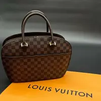 在飛比找PopChill優惠-[二手] Louis Vuitton LV 棋盤格 拉鍊 大