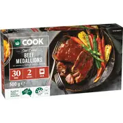 Woolworths COOK Beef Medallions In Onion & Garlic Gravy Sauce 500g