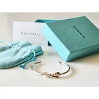 在飛比找蝦皮購物優惠-Tiffany & Co 純銀手環與18K金玫瑰粉雙色金屬 