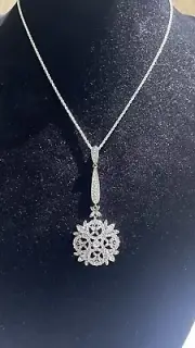Camrose & Kross JBK Jackie Kennedy Snowflake Winter Crystal Necklace