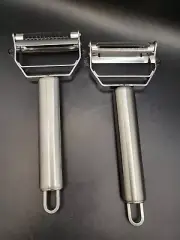 Set of 2 Stainless Steel 2-in-1 Vegetable Peeler Shredder Julienne Slicer