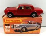 Matchbox Superfast MB39 Rolls Royce Silver Shadow Candy Red with L Type Box