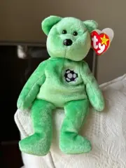 Ty Beanie Baby Kicks the Soccer Bear Rare tag error 1998/1999!!!!