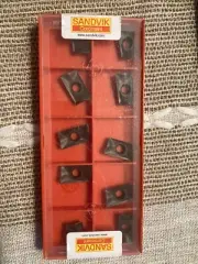 10 pcs Sandvik R390-17 04 08M-KM 3040 Carbide Inserts