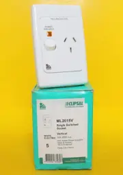 Clipsl ML2015V Switched Socket Outlet Vertical Medilec 250VAC 10A (Pack of 5)
