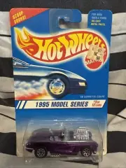 Hot Wheels 1995 Model Series 3/12 ’58 Corvette Coupe Collector #341