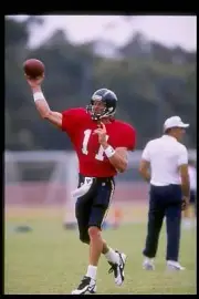 Quarterback Jim Everett San Diego Chargers prepares to pass the ba- Old Photo 1