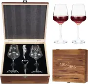 Mr & Mrs Wine Glasses Set of 2, Wedding Gifts Bridal Shower Gifts Engagement Gif
