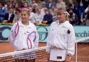 Monica Seles of Yugoslavia Steffi Graf of West Germany pose togeth- Old Photo