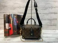 在飛比找Yahoo!奇摩拍賣優惠-《真愛名牌精品》LV M45571 Petite Malle