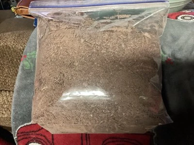 Black Walnut, Wood, Chips, shavings, sawdust ~ 1 Pound ~ For Smoking