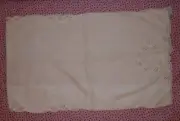 Peking Handicrafts Inc. 100% Cotton White Table Runner - from 1980s -VINTAGE/NEW