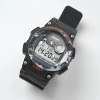 在飛比找Yahoo!奇摩拍賣優惠-CASIO卡西歐手錶男防水ins復古三眼潮流電子錶 W-73