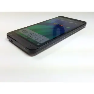 HTC One 801e 4.7 吋 四核心 32G雙揚聲器音質出色