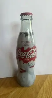 2005 Holiday Commemorative Coke Coca Cola Bottle Christmas Unopened Polar Bear