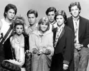 St. Elmo's Fire 1985 Lowe Estevez Nelson McCarthy Moore Mare Sheedy 24x30 poster