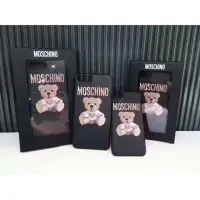 在飛比找蝦皮購物優惠-MOSCHINO 手機殼